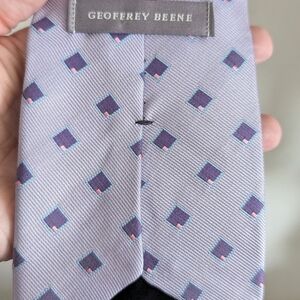 ⭐3/$21⭐Geoffrey Beene Patterned Men's Tie